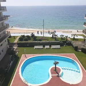 https://apartamento-en-primera-linea-de-mar-sant-antoni-de-calonge.topcostabravahotels.com