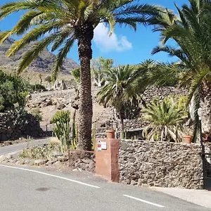 https://villa-de-cactualdea.in-canary-islands.com